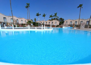 Green Oasis Maspalomas garden 11